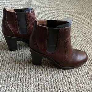 Sperry Top-Sider Claremont Chelsea  Bootie Size 10